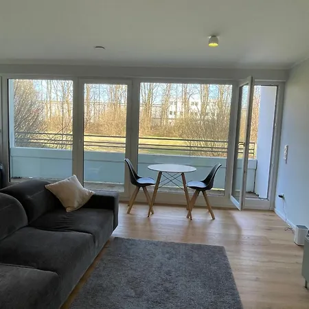 Hochwertige Luxuswohnung Mit Guter Verbindung Zum Flughafen Appartement Munich