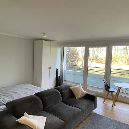 Hochwertige Luxuswohnung Mit Guter Verbindung Zum Flughafen Monachium